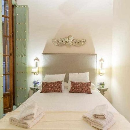 Juderia De Sevilla I Luxury Apartments ภายนอก รูปภาพ